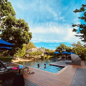 Resort Perennial Nai Yang Beach